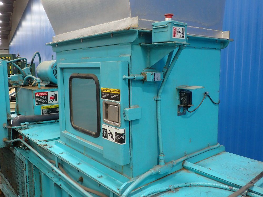 Selco Balers Horizontal Baler