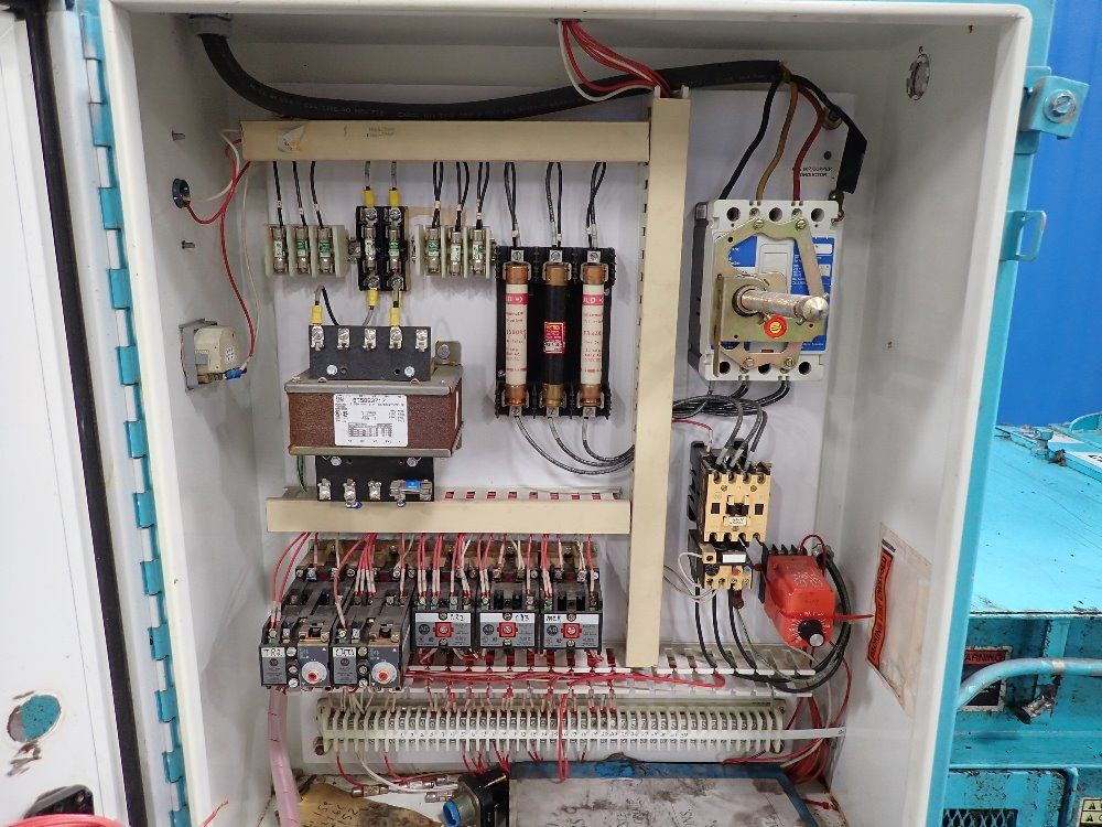 Selco Balers Horizontal Baler