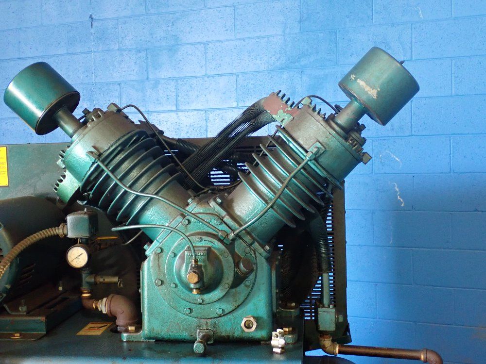 Quincy 20 Hp Air Compressor - Ee5120