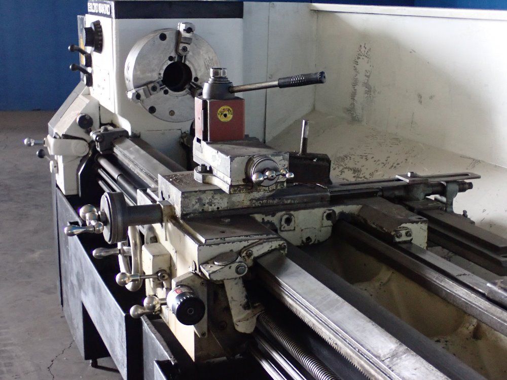 Leblond Makino 18"x82" Lathe - 19 Regal Servo Shift