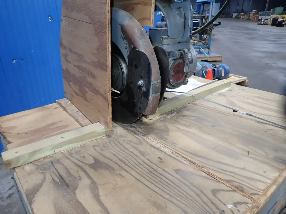 Dewalt Radial Arm Saw - T-1628