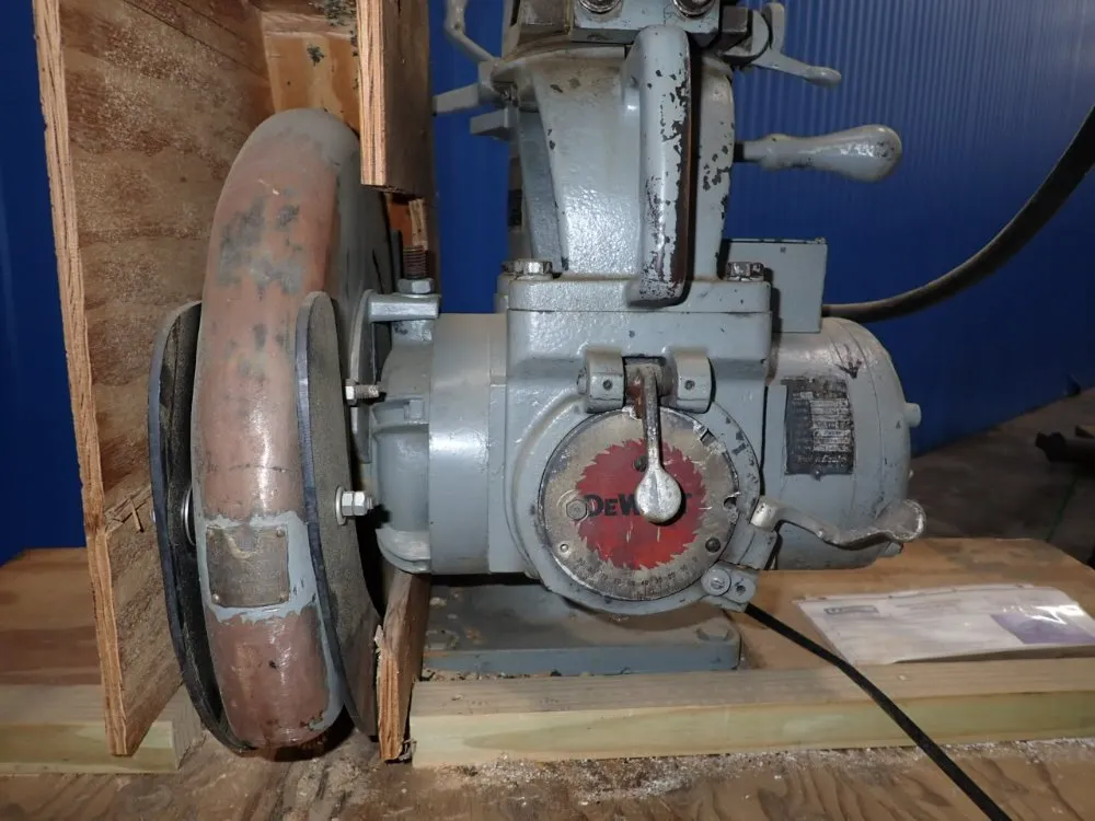 Dewalt Radial Arm Saw - T-1628