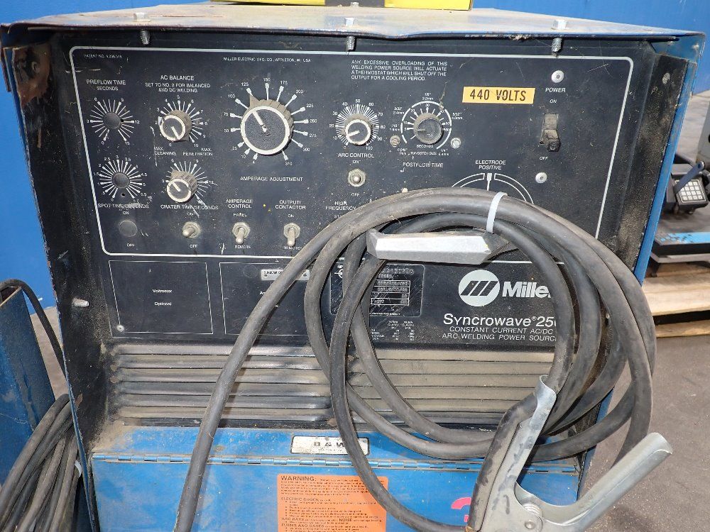 Miller Welder - Syncrowave 250