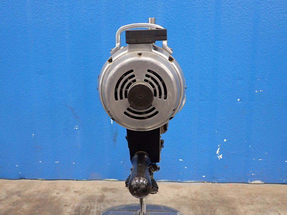 Eastman Fabric Cutter - 629