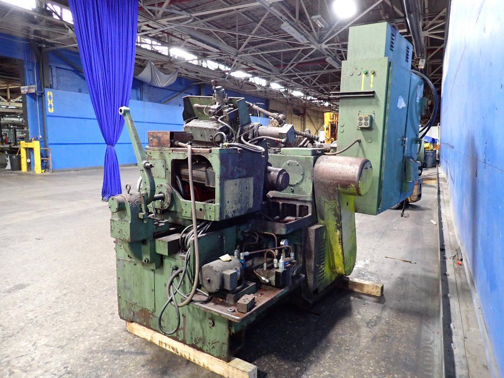 Cincinnati Centerless Grinder