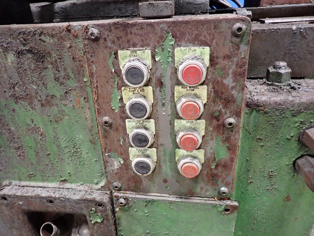 Cincinnati Centerless Grinder