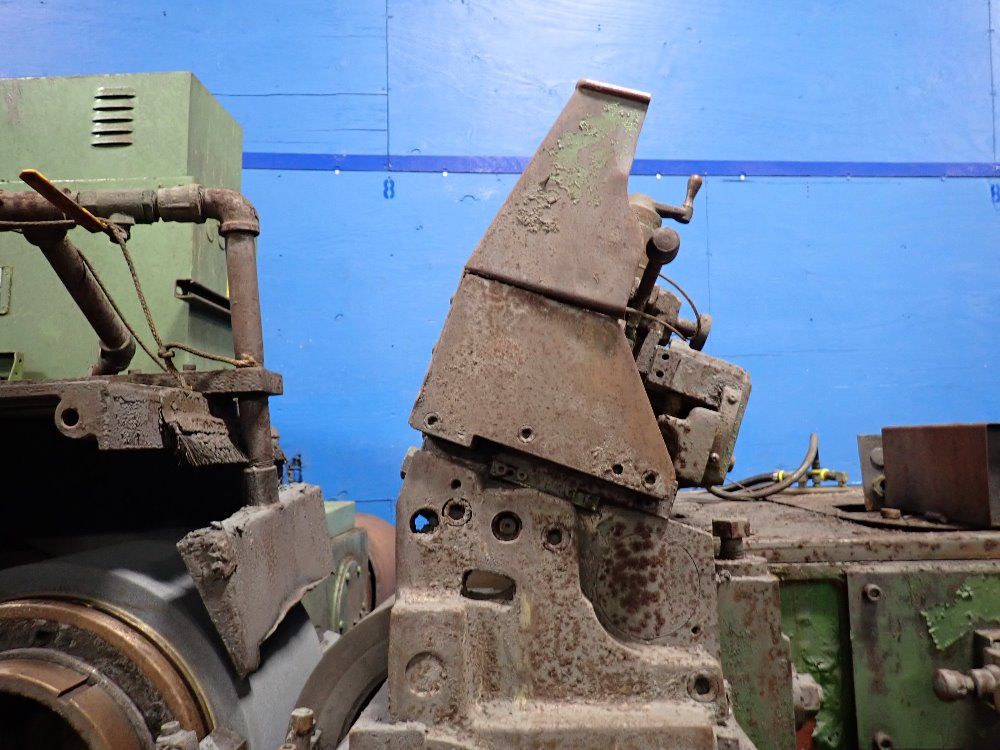 Cincinnati Centerless Grinder