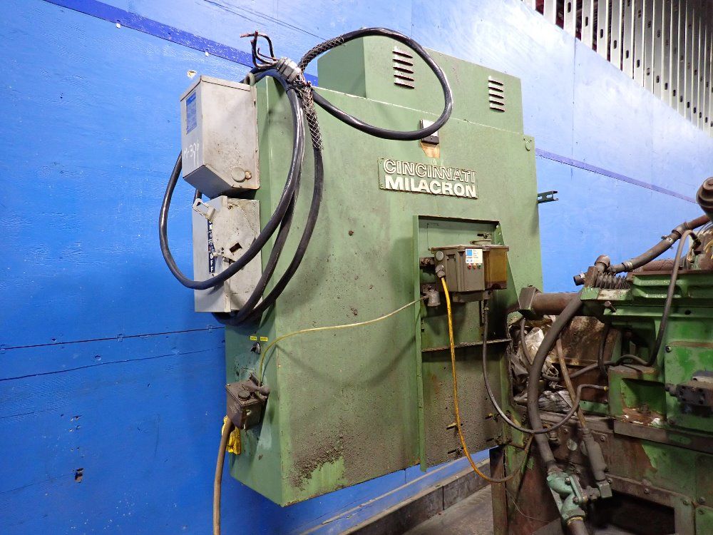 Cincinnati Centerless Grinder