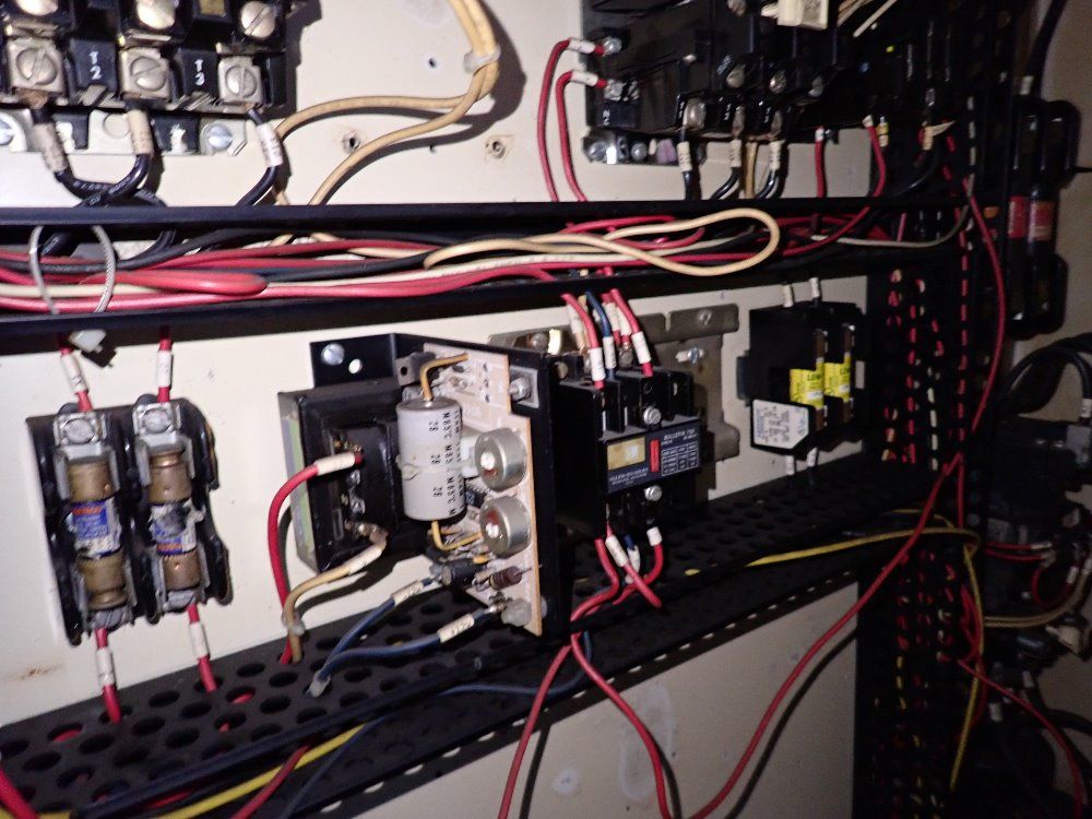 Cincinnati Centerless Grinder