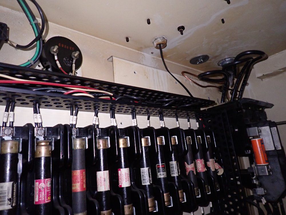 Cincinnati Centerless Grinder