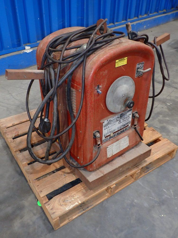 Lincoln Arc Welder - 250-250