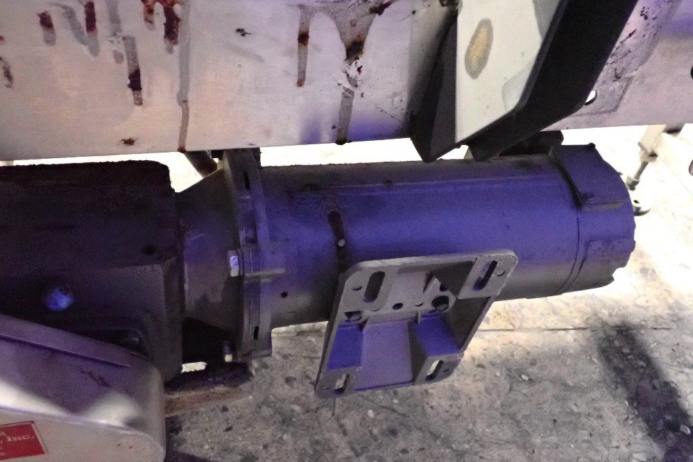 Johnson-nash Metal Products 13 1/2" X 56" Power Belt Conveyor