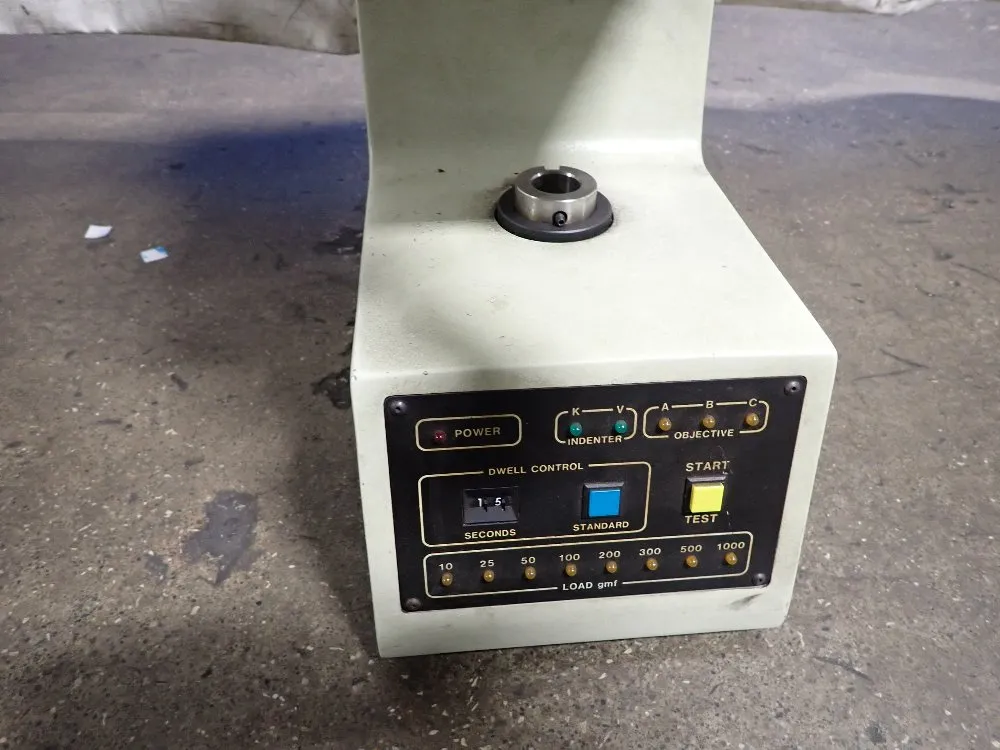 Wilson Tukon Micro Hardness Tester - Tu 220b