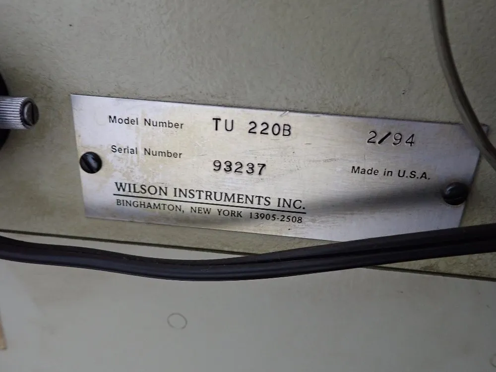 Wilson Tukon Micro Hardness Tester - Tu 220b