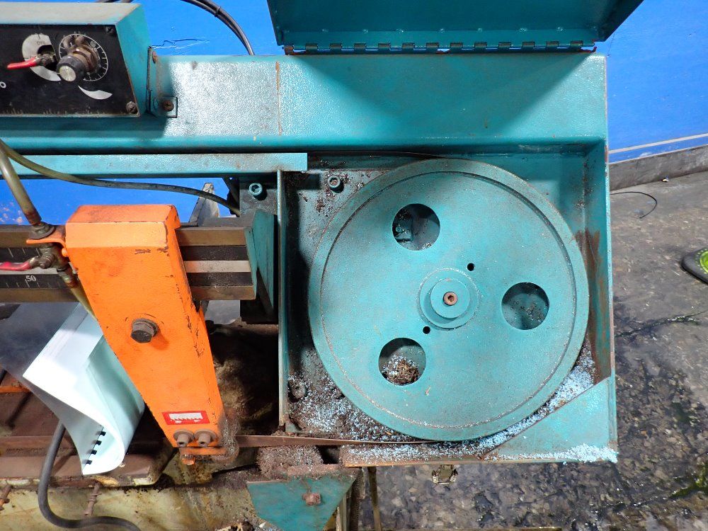 Clausing 20" X 10" Horizontal Band Saw - Kc1016w