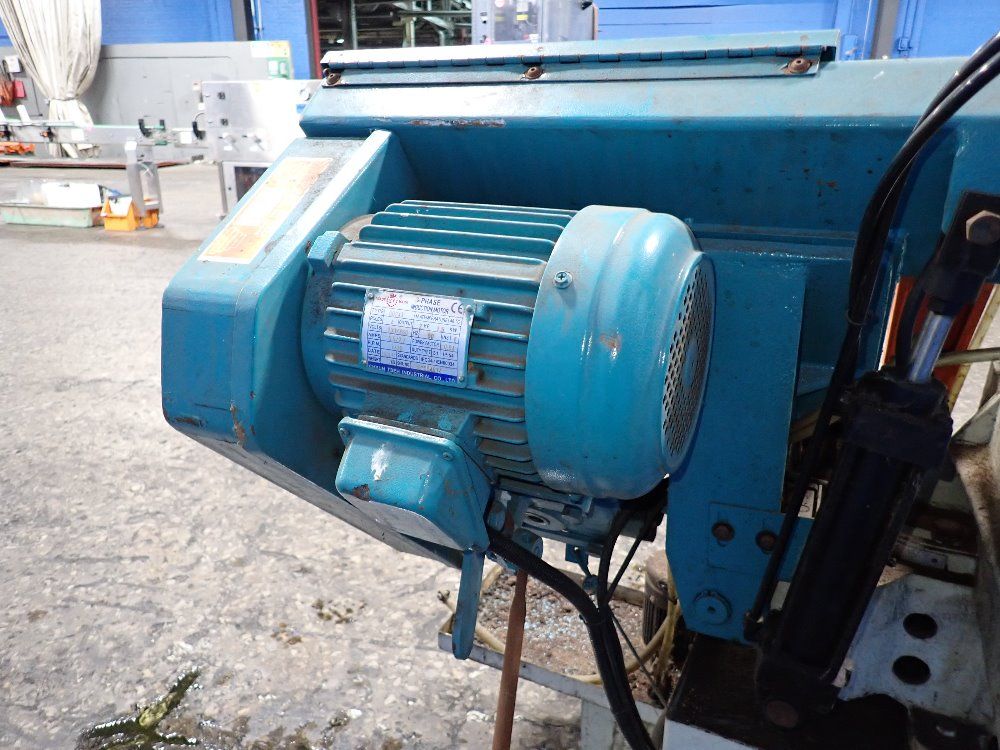 Clausing 20" X 10" Horizontal Band Saw - Kc1016w