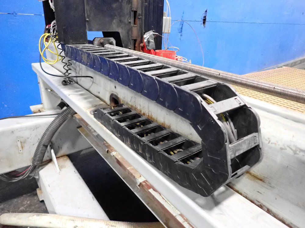 Multicam 122" X 60 1/2" Cnc Router - Mg