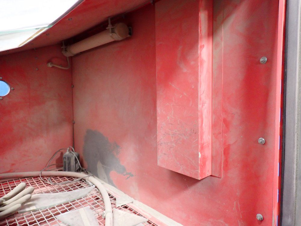 Central Pneumatic 34" X 22" X 20" Blast Cabinet - 68893