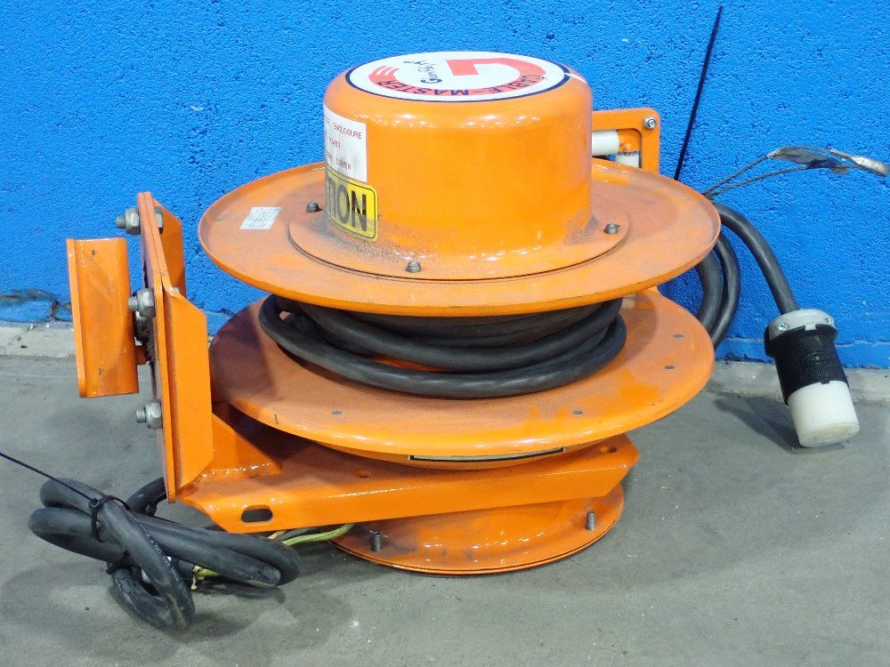 Gleason Reel Corp. 20 Feet Of 4/cond Retractable Electric Hose Reel - C14-b04-b1103