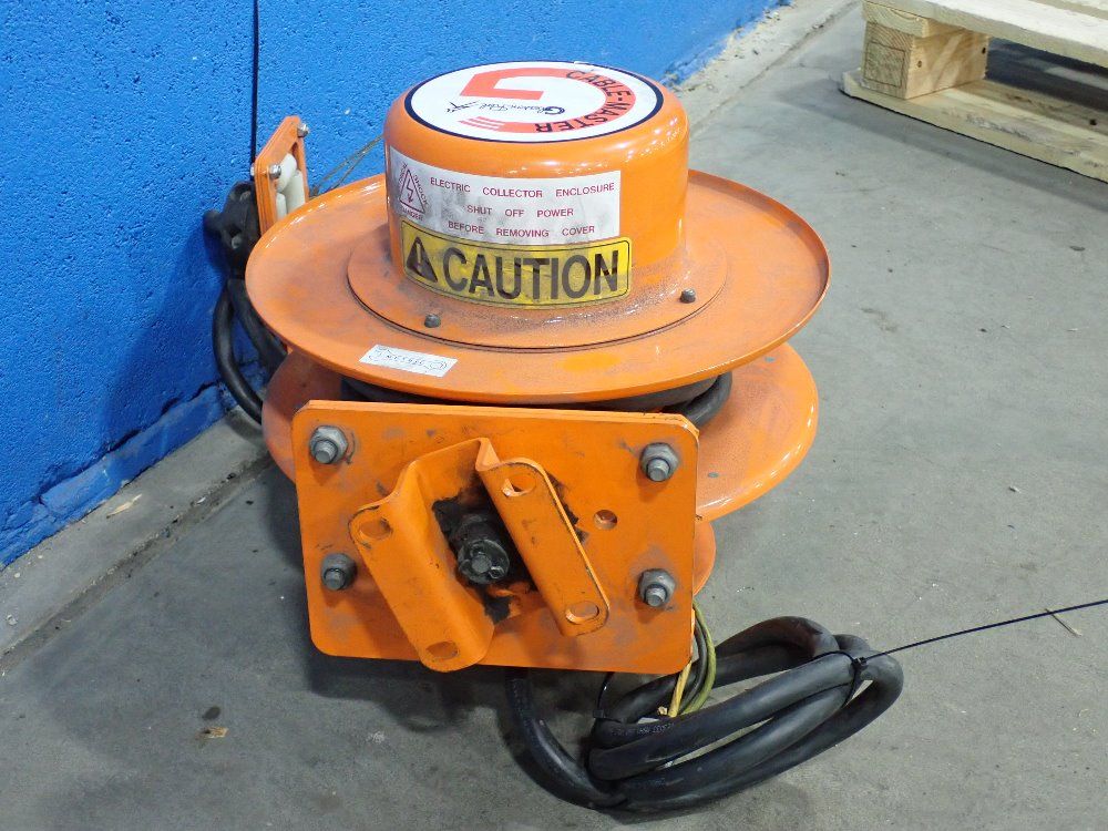 Gleason Reel Corp. 20 Feet Of 4/cond Retractable Electric Hose Reel - C14-b04-b1103