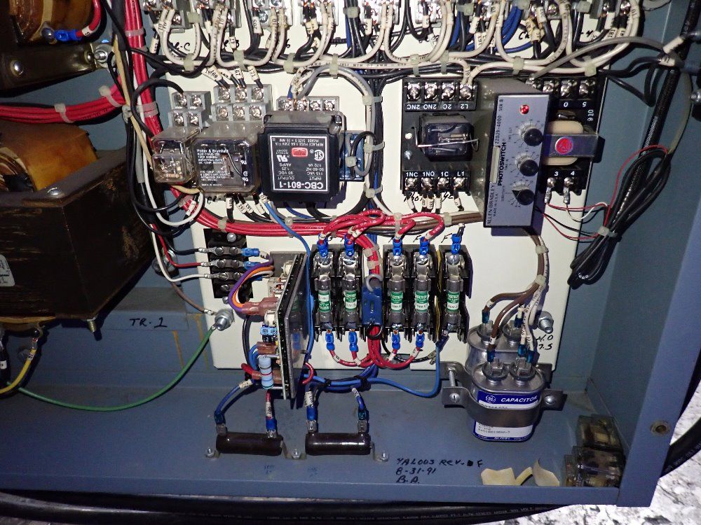 Shanklin Shrink Wrap Machine - A26