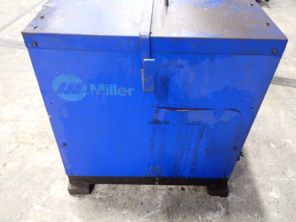 Miller 105.8/92/46a Welder - Syncrowave 250