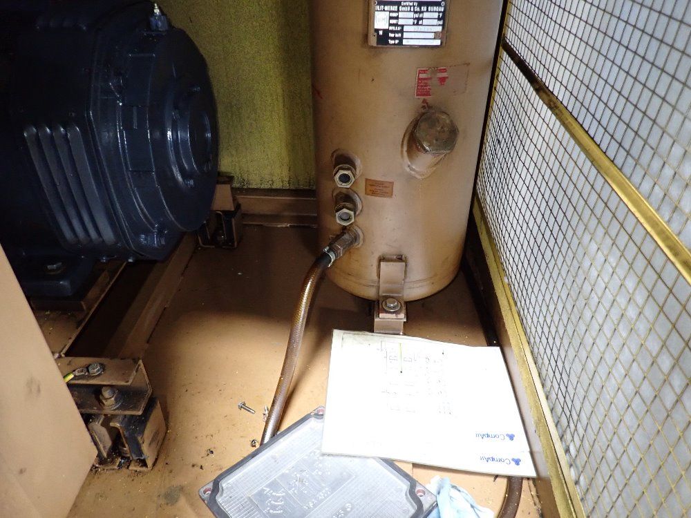 Kaeser 40 Hp Air Compressor - Es 50