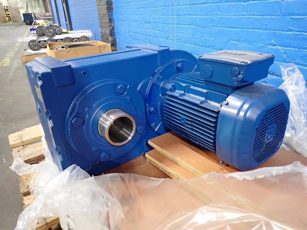 Sew Eurodrive Gear Drive - Fh107/g Drn 132m4