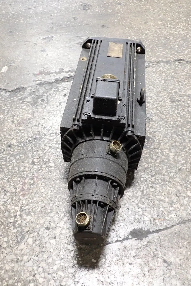 Indramat Permanent Magnet Motor - Mac 112c-0-ed-4-c/130-a-0-w1520lx7