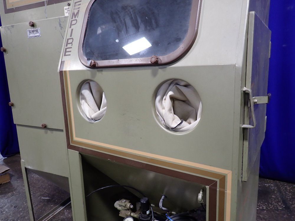 Empire 36" X 25" X 31" Id Blast Cabinet - Ff-2636