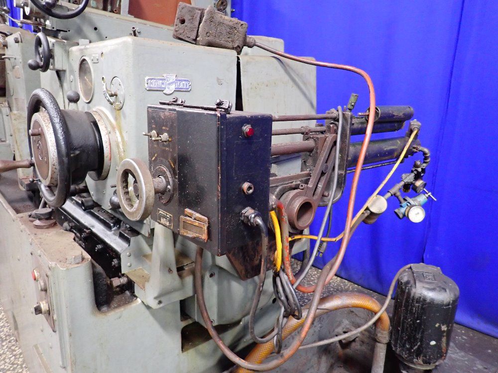 Cincinnati Centerless Grinder