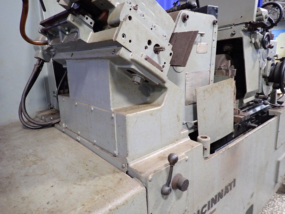 Cincinnati Centerless Grinder