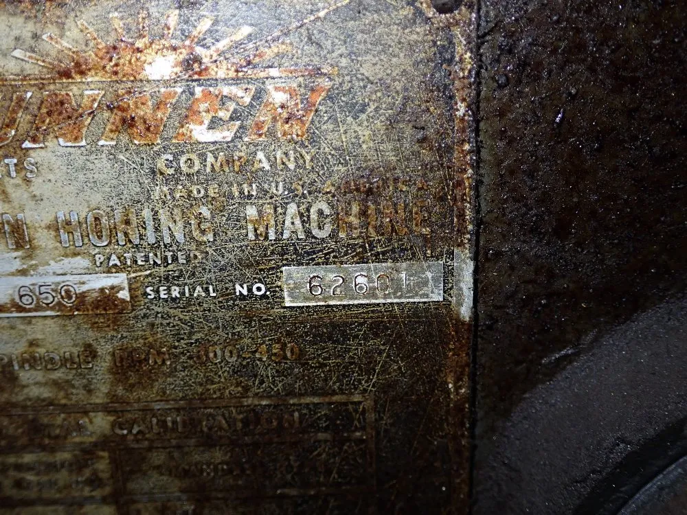 Sunnen Precision Honing Machine - 650