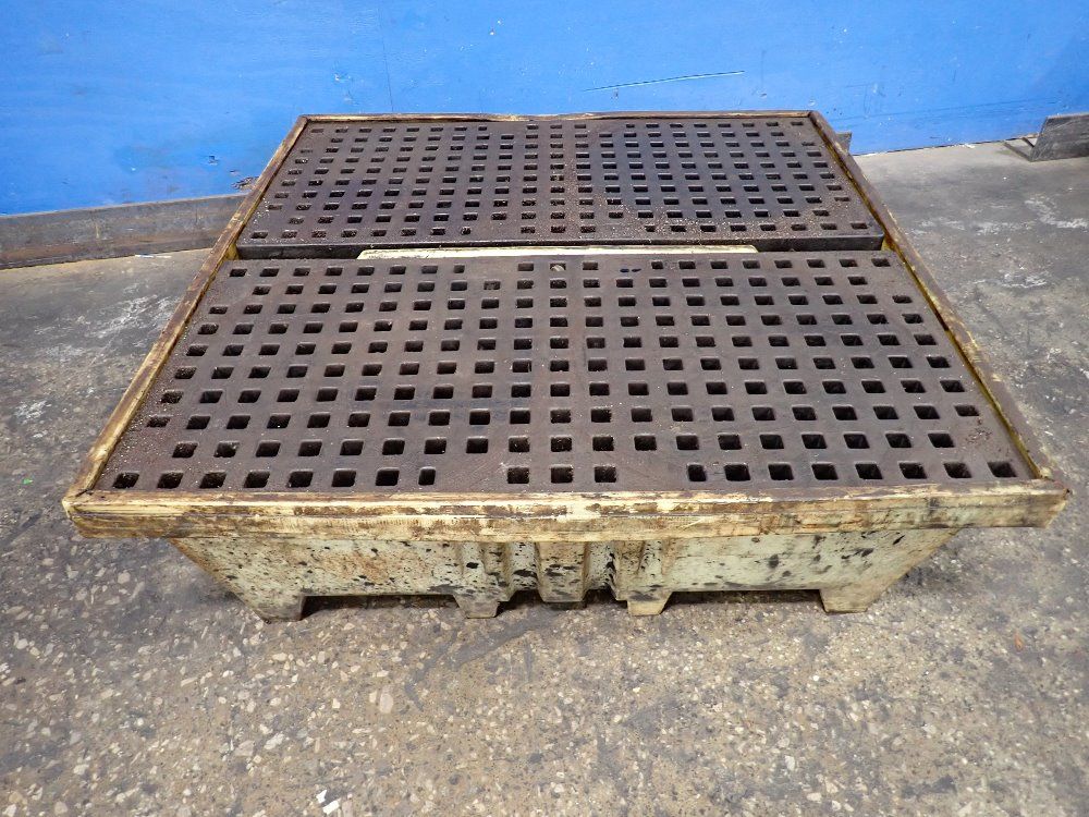 48" X 48" Spill Containment Unit