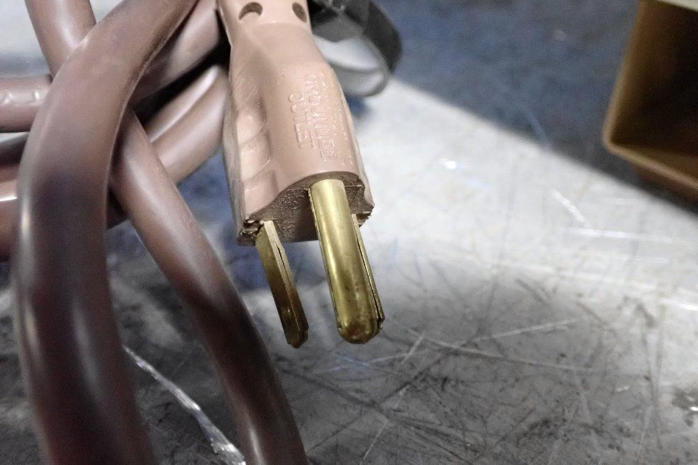 Sola Electric Mini/micro Computer Regulator - Lr 44950