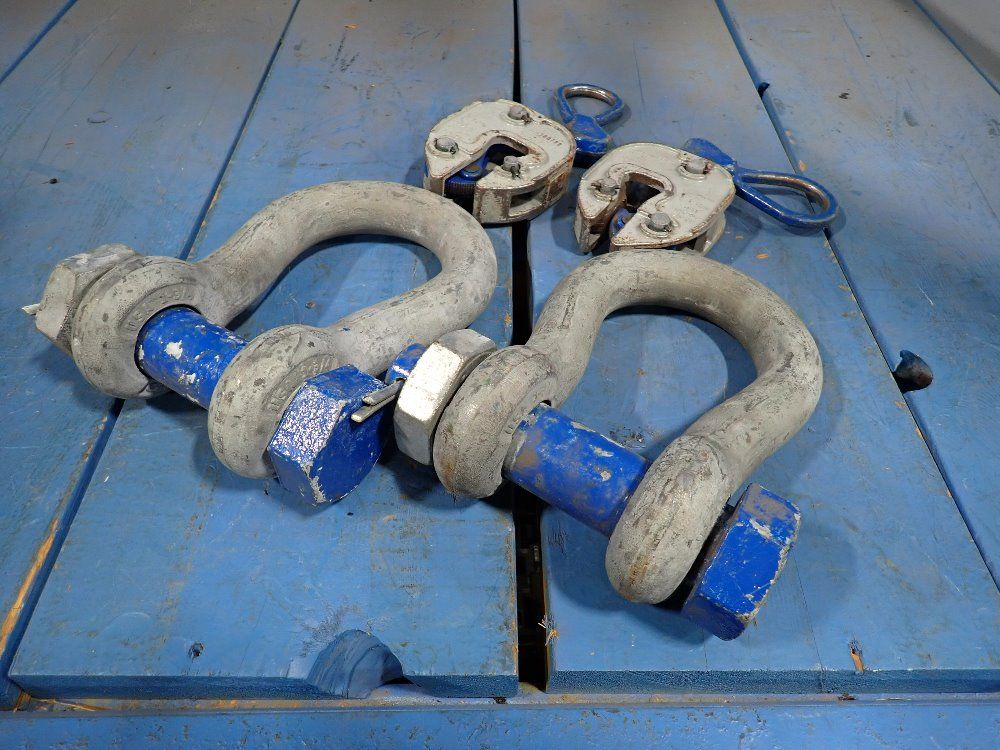 Campbell 1 Ton Rigging Shackles W/grippers - Gx-1