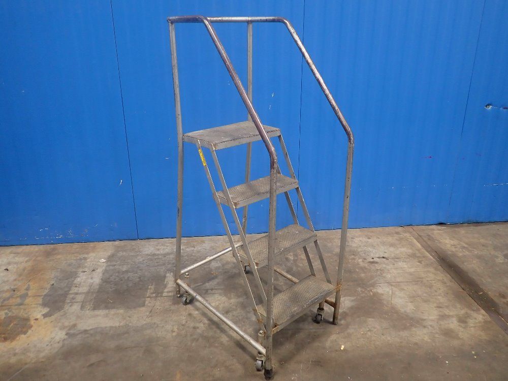 I.d. Cotterman 4 Step Rolling Ladder