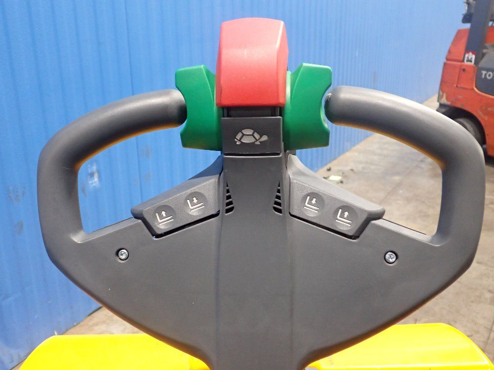 Jungheinrich Electric Pallet Jack - Eje 120