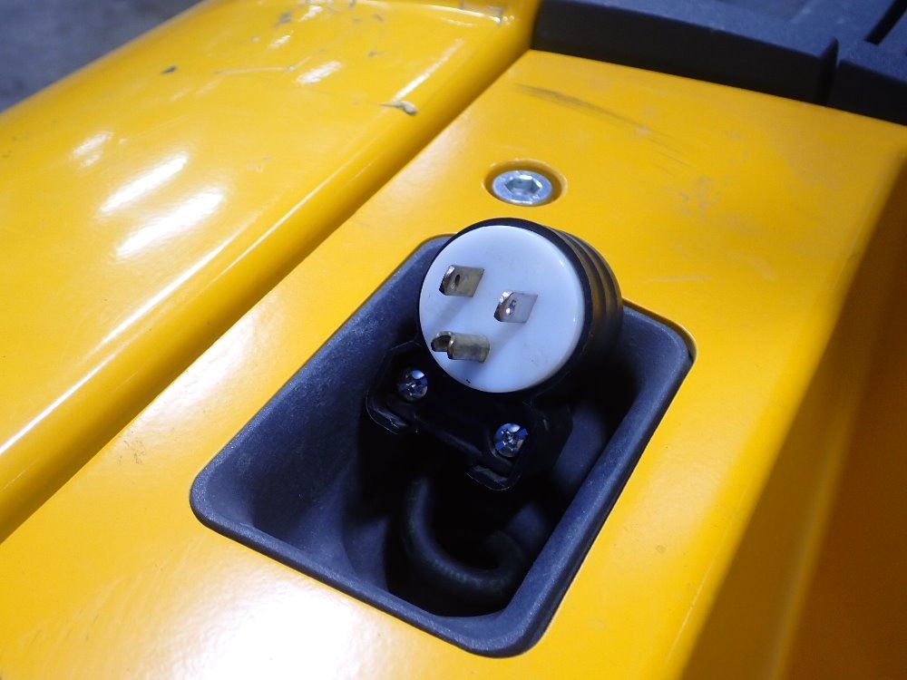 Jungheinrich Electric Pallet Jack - Eje 120