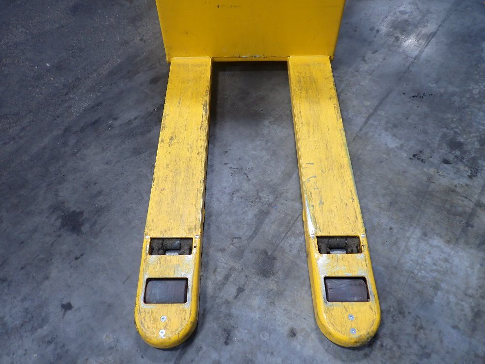 Jungheinrich Electric Pallet Jack - Eje 120