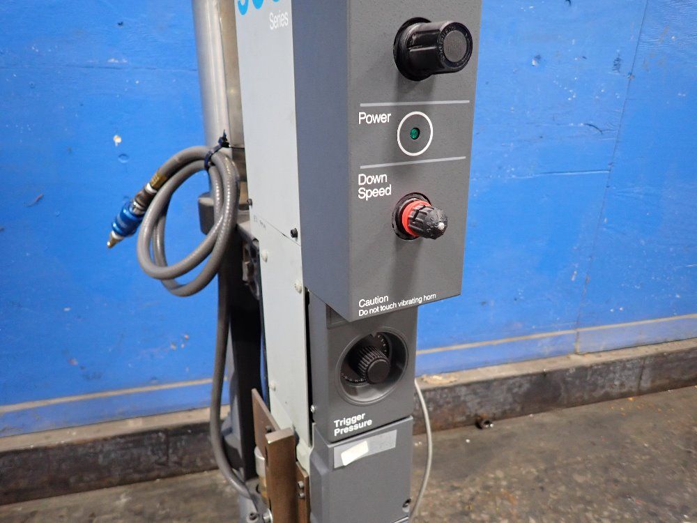 Branson Ultrasonic Welder - 900 Series