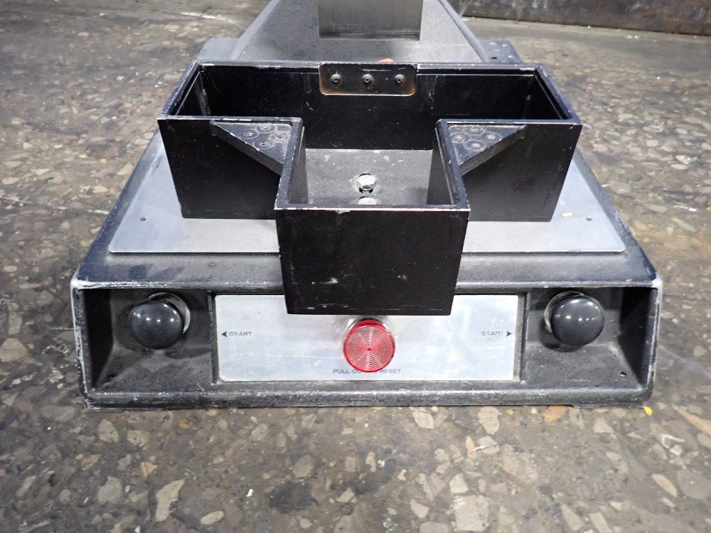 Branson Ultrasonic Welder - 900 Series