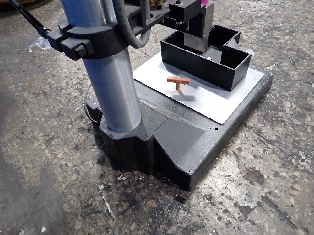 Branson Ultrasonic Welder - 900 Series