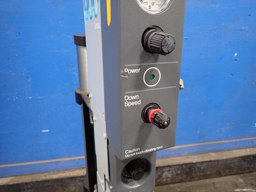 Branson Ultrasonic Welder