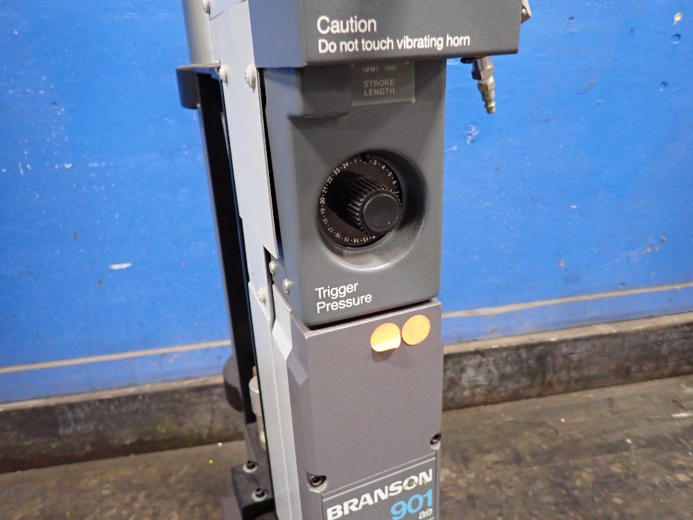 Branson Ultrasonic Welder
