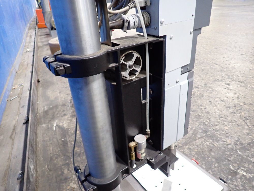 Branson Ultrasonic Welder