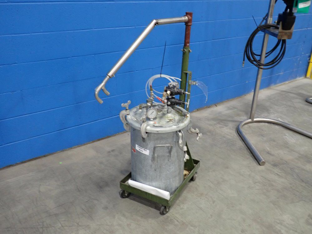 Devil Bliss Tank W/cart - 25