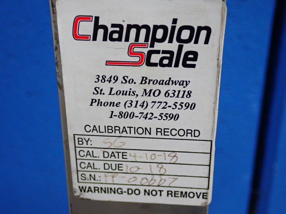 Champion Scale Scale Stand