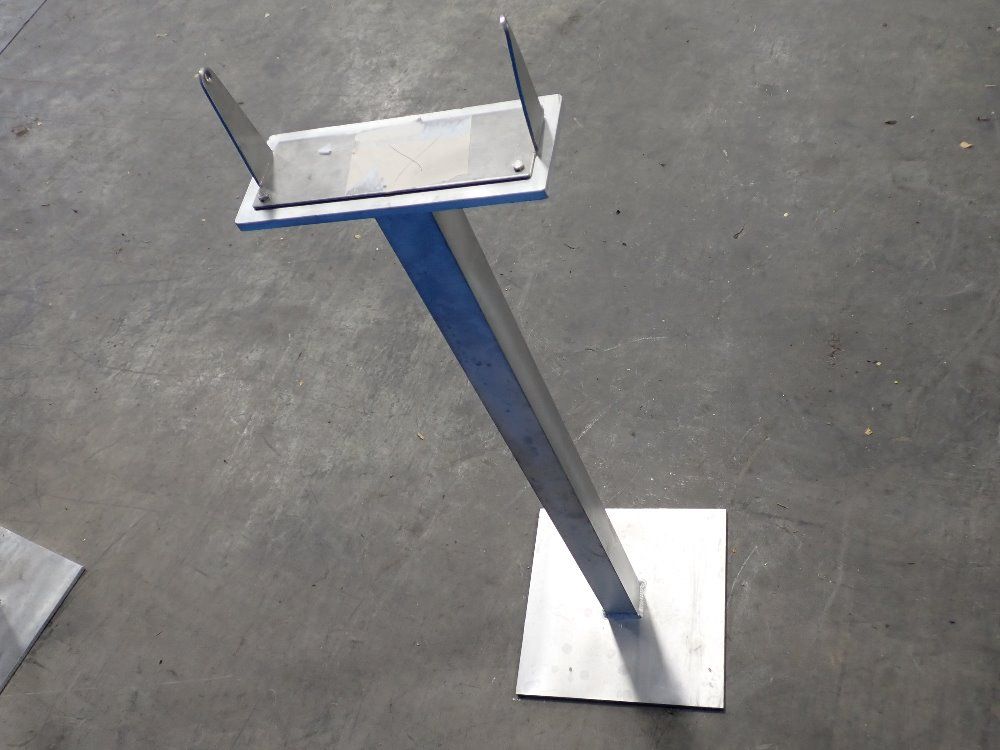 Champion Scale Scale Stand