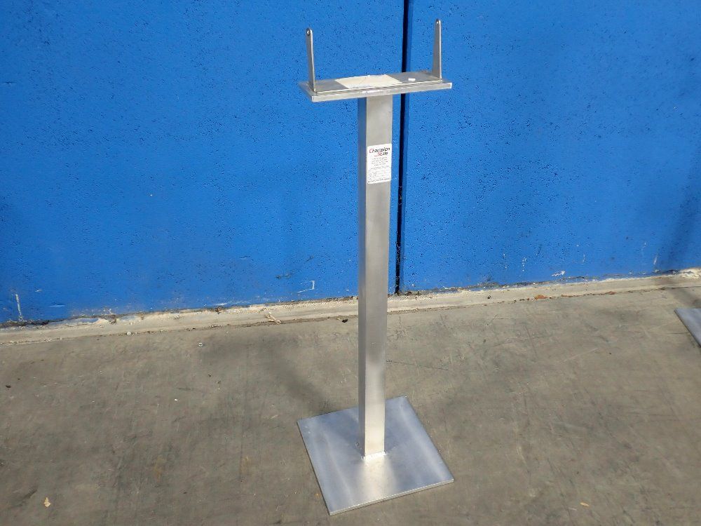 Champion Scale Scale Stand